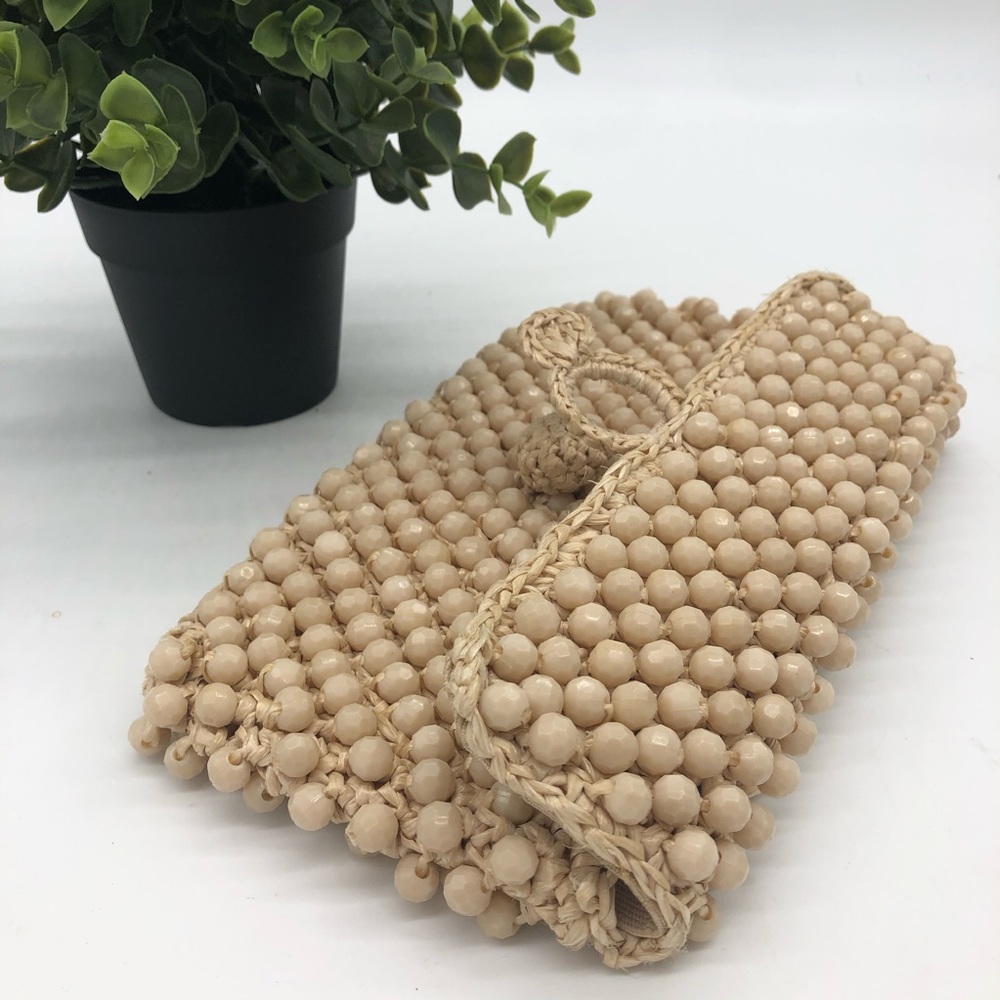 BOHEMIAN NWOT Macrame Beading Cream Colored Clutch - Picture 2 of 11